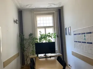 Pronájem ordinace, Praha - Vinohrady, Chrudimská, 326 m2