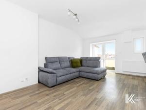 Pronájem bytu 3+kk, Pardubice, Za Pasáží, 103 m2