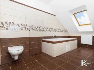 Pronájem bytu 3+kk, Pardubice, Za Pasáží, 103 m2