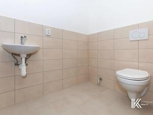 Pronájem bytu 3+kk, Pardubice, Za Pasáží, 103 m2