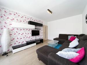 Pronájem bytu 4+1, Horní Bříza, Družstevní, 77 m2