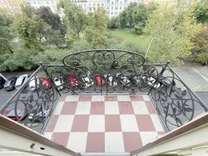 Pronájem bytu 3+1, Praha, Chodská, 102 m2