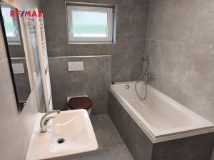 Pronájem bytu 3+kk, Tišice, Švestková, 58 m2