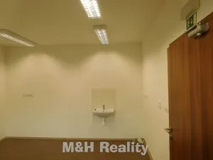 Pronájem obchodního prostoru, Frýdlant nad Ostravicí, 21 m2