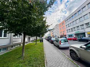 Pronájem bytu 1+1, Zlín, Zarámí, 31 m2