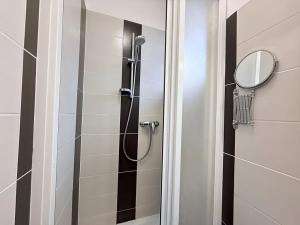 Pronájem bytu 2+1, Praha - Strašnice, Pod strání, 52 m2