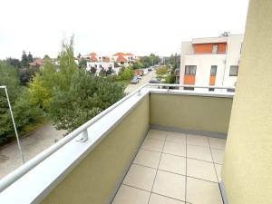 Prodej bytu 3+kk, Jesenice, Cedrová, 75 m2