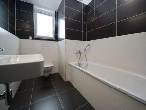 Prodej bytu 2+kk, Praha - Vysočany, Pod Harfou, 63 m2