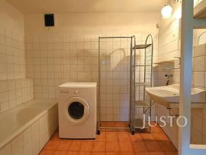 Prodej rodinného domu, Cehnice, 120 m2