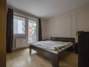 Pronájem bytu 2+kk, Praha - Libeň, V zahradách, 53 m2