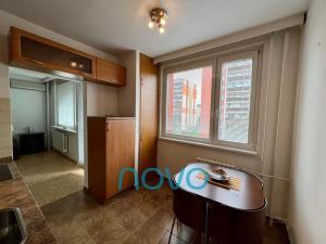 Pronájem bytu 3+1, Praha - Strašnice, Ke Strašnické, 80 m2