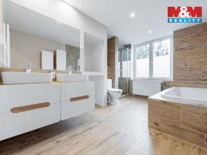 Prodej bytu 4+1, Bukovany, 111 m2