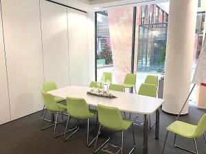 Pronájem kanceláře, Praha - Karlín, Karolinská, 866 m2