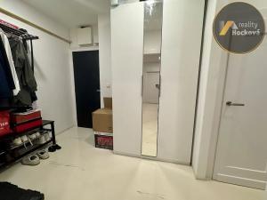 Prodej bytu 2+kk, Praha - Vinohrady, Šrobárova, 49 m2