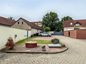 Prodej kanceláře, Čestlice, 1138 m2