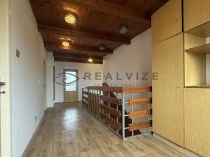 Pronájem bytu 3+1, České Budějovice, Krumlovská, 140 m2