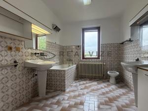 Pronájem bytu 3+1, České Budějovice, Krumlovská, 140 m2