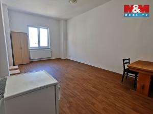Pronájem bytu 1+kk, Třinec - Dolní Líštná, Habrová, 30 m2