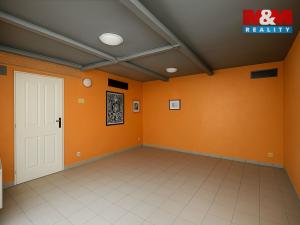 Prodej rodinného domu, České Velenice, Komenského, 650 m2