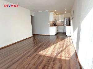 Pronájem bytu 2+kk, Praha - Vokovice, Tobrucká, 47 m2