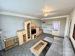 Prodej bytu 4+1, Broumov, U Větrolamu, 71 m2
