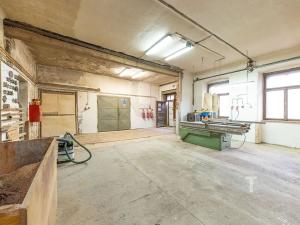 Prodej rodinného domu, Lipovec, 670 m2