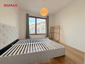 Pronájem bytu 3+kk, Praha - Košíře, Naskové, 78 m2