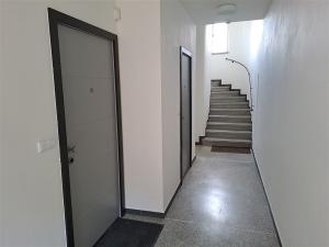 Pronájem bytu 2+1, Praha, Na květnici, 66 m2