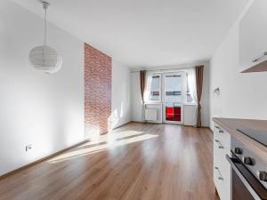 Prodej bytu 1+kk, Praha - Hostavice, U Hostavického potoka, 32 m2