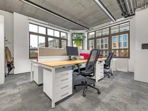 Pronájem kanceláře, Praha, 2200 m2