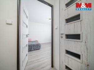 Prodej bytu 1+kk, Hradec Králové - Slezské Předměstí, Třebechovická, 35 m2