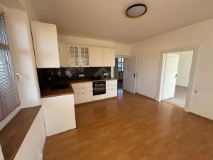 Pronájem bytu 3+1, Rokycany, Dukelská, 98 m2