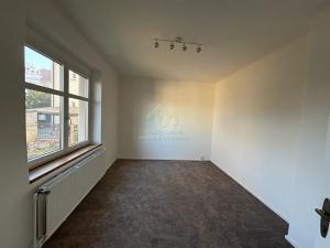 Pronájem bytu 3+1, Rokycany, Dukelská, 98 m2