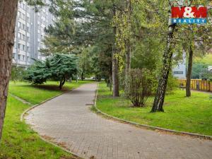 Prodej bytu 3+1, Praha - Kobylisy, Hlaváčova, 67 m2