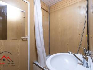 Pronájem bytu 2+1, Krnov, Budovatelů, 48 m2