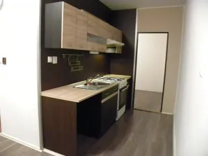 Pronájem bytu 2+1, Jihlava, Polní, 52 m2