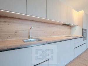 Pronájem bytu 2+kk, Praha - Hostavice, Českobrodská, 54 m2