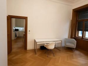 Pronájem bytu 2+kk, Praha - Vinohrady, Mánesova, 60 m2