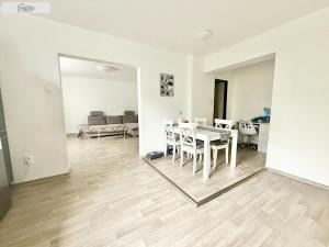Prodej rodinného domu, Košťany - Střelná, Na Hampuši, 132 m2
