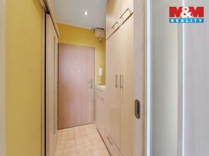 Prodej bytu 1+1, Ústí nad Labem - Severní Terasa, Zvonková, 35 m2
