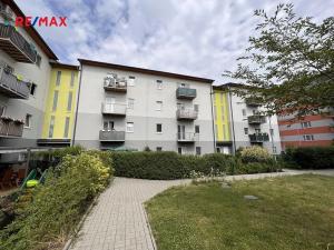 Pronájem bytu 2+kk, Kladno, Generála Selnera, 51 m2