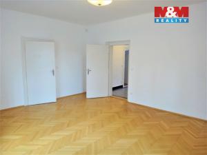Pronájem bytu 2+1, Kladno, Sportovců, 85 m2