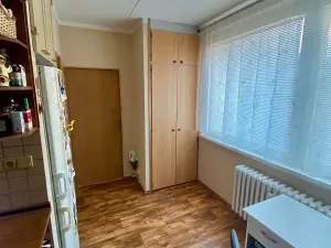 Pronájem bytu 2+1, Olomouc, Varšavské nám., 52 m2