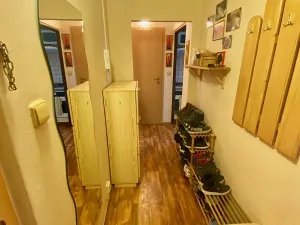 Pronájem bytu 2+1, Olomouc, Varšavské nám., 52 m2
