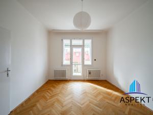 Pronájem bytu 2+1, Praha - Bubeneč, Ovenecká, 55 m2