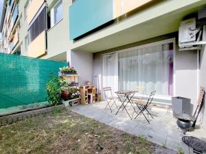 Pronájem bytu 1+kk, Brno, Hvozdecká, 38 m2