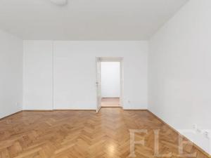 Pronájem bytu 2+kk, Praha - Vršovice, Vršovická, 48 m2