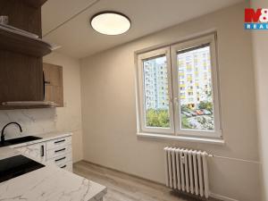 Prodej bytu 4+1, Tábor, Bukurešťská, 84 m2