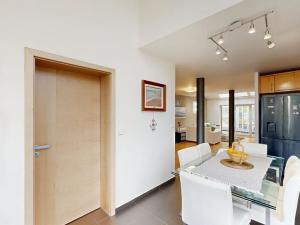 Prodej bytu 4+kk, Praha - Košíře, U Vojanky, 126 m2