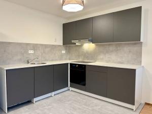 Pronájem bytu 3+kk, Praha - Michle, Přímětická, 70 m2